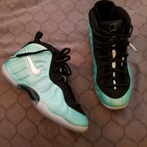 Nike Air Foamposite Pro Hardaway, SZ 3Y/ 5.5W